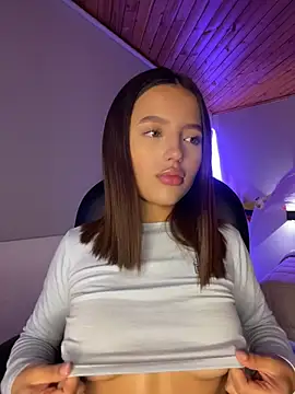 Chatroom XXX en direct de Sofia18_pinkk