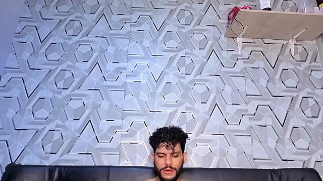 Big_cock_21s Webcam-Show