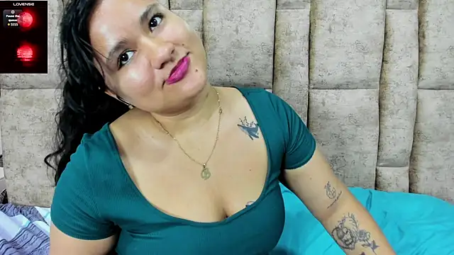natasha_adam21's Live XXX Chat