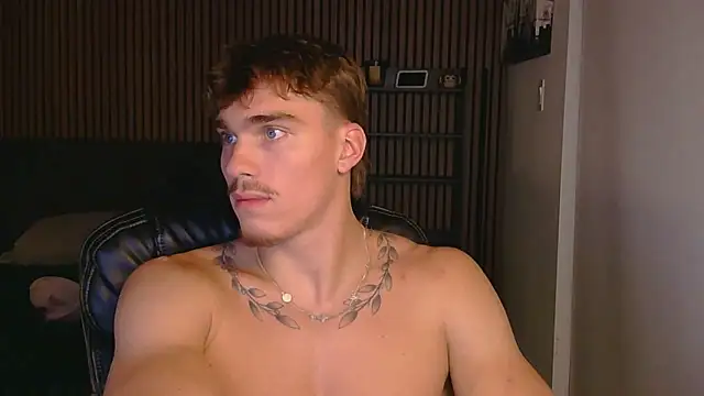 XXX chat uživo modela TheNicoRyder