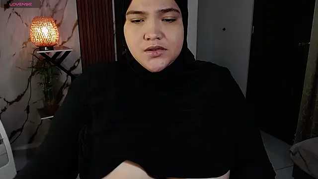 sweetmuslim01 XXX  чат на живо
