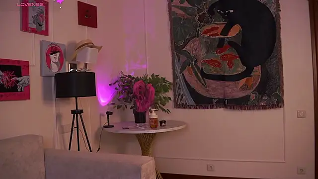 JanelBitther 即時 XXX 聊天