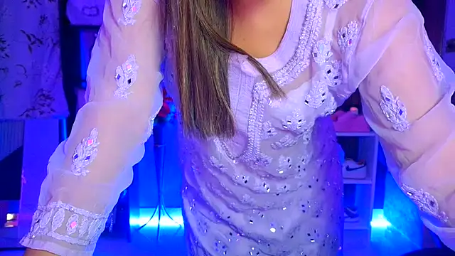 _Maanvi_: απευθείας συνομιλία ΧΧΧ