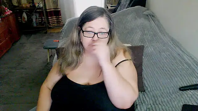XXX chat uživo modela sex2