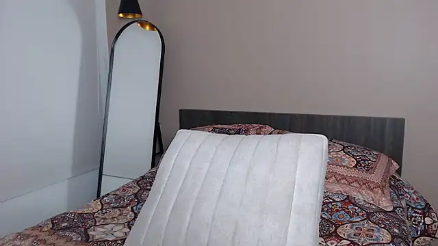Онлайн чат XXX juli_love11