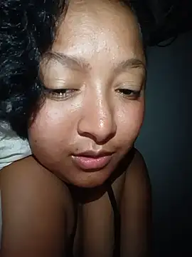 HeLiSa69ebony's Live XXX Chat