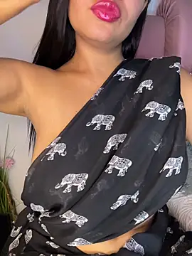 shara_queen1's Live XXX Chat