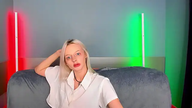 AlessaKiss' Live XXX Chat