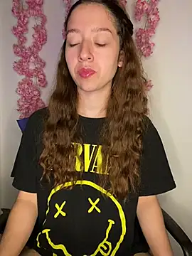-rosi élő XXX-chatje