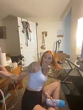 ThornsandHoney live XXX chat