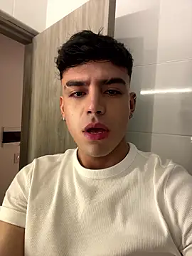 Živý XXX chat aronnhidden