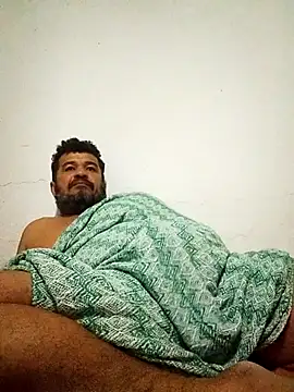 tarra122 – Naživo XXX chat