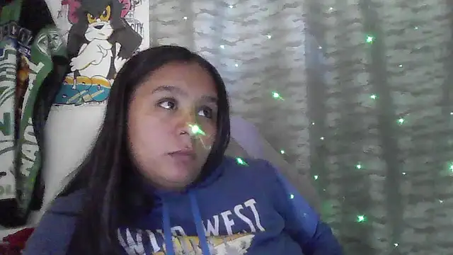 Chat XXX en directo de Charis_21