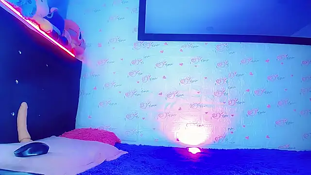 Chatroom XXX en direct de SamiraHot1