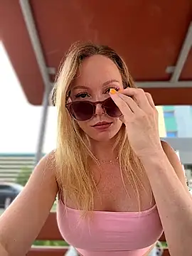 LavenderHot Chat XXX live