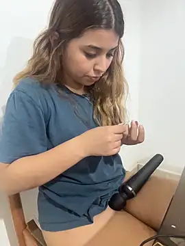 Chat XXX en directo de baddieasiantv