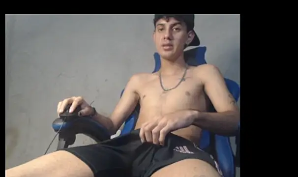 Chat +18 de Garu_hot19 ao vivo