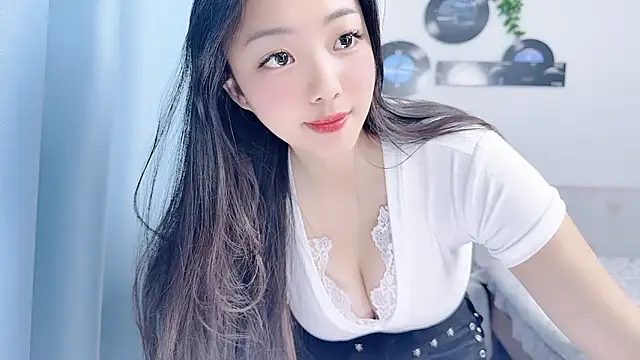 Chatroom XXX en direct de Winnie666999