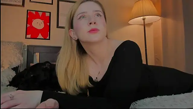 Lav_Tender Chat XXX in diretta