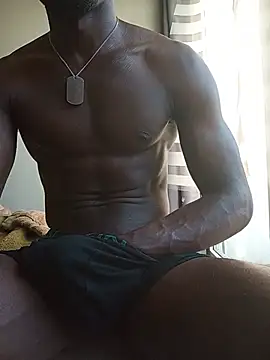 Ndolet78 élő XXX-chatje