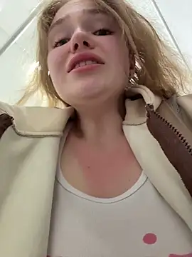 XXX chat uživo modela RussianWoman