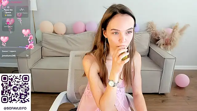 Chat XXX en directo de Sofa_Vleifo