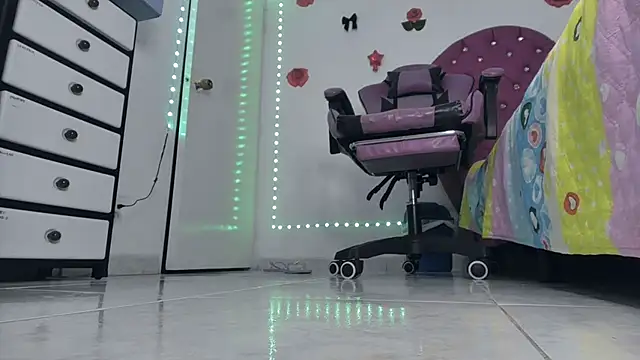 Živý XXX chat soffy_rosses