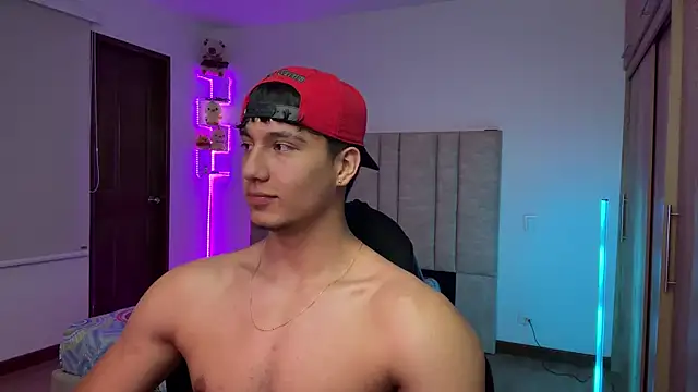 Chatroom XXX en direct de CHRIS_MORGAN1