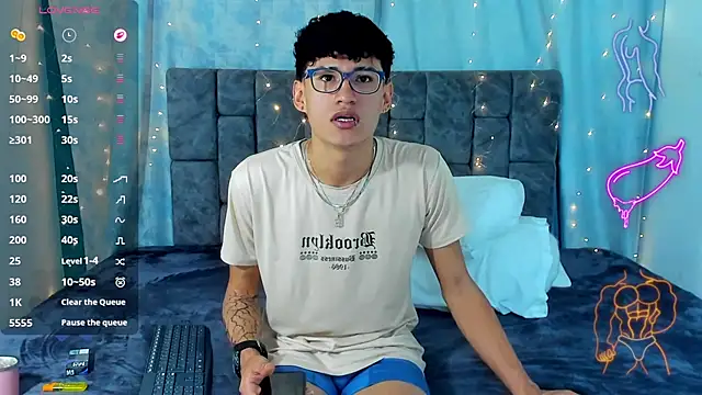 NicolasTorrez 라이브 XXX 채팅