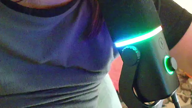 magali_19's Live XXX Chat