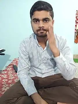 Chat +18 de Arsalan_Sheikh ao vivo