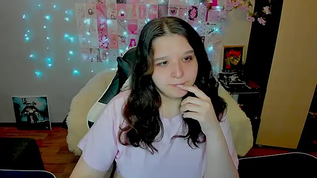 Kate_Acid Chat XXX in diretta