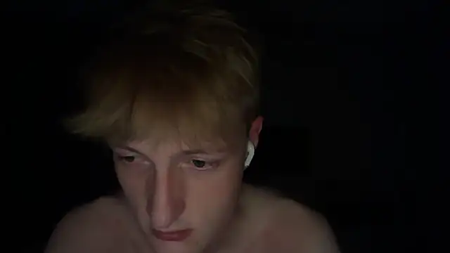 CamBos07 Live XXX-chat