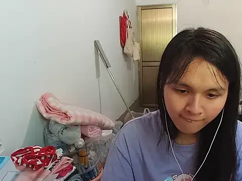 RebelAura 라이브 XXX 채팅