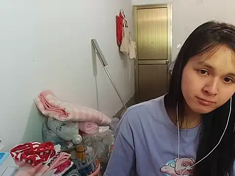 RebelAura's Live XXX Chat