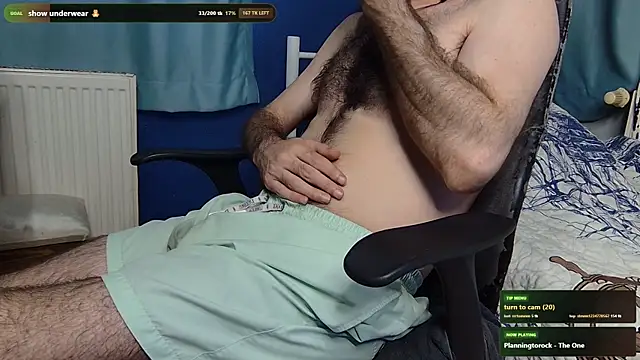 hairybearcb Adlı Modelin Canlı XXX Sohbeti