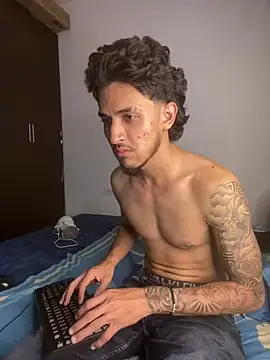 Chat XXX ao vivo de Kriss_Edwards