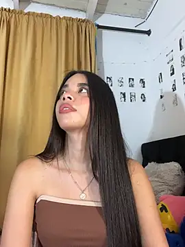 Chat +18 de Milleradhara24 ao vivo