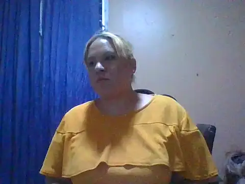 agathaa69's Live XXX Chat