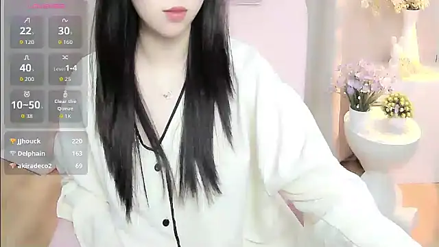 shynana XXX чат на живо