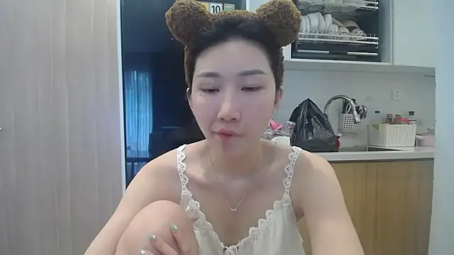Asiagirll Adlı Modelin Canlı XXX Sohbeti