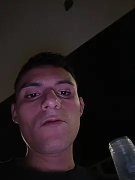 XXX chat uživo modela _king_emir