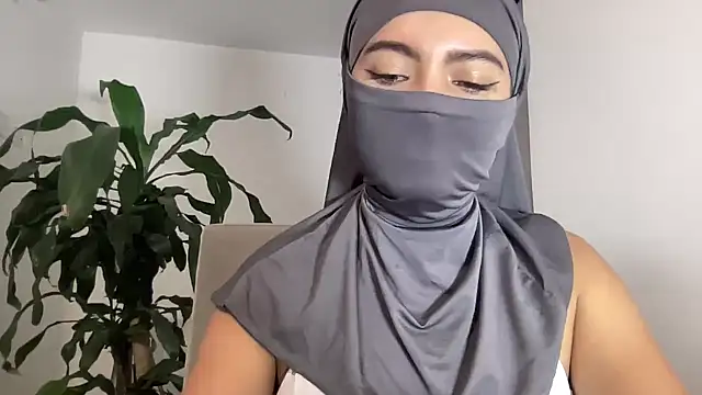 Czat XXX na żywo – jade_nassar