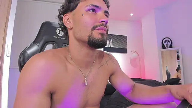 Chatroom XXX en direct de justin_lenox