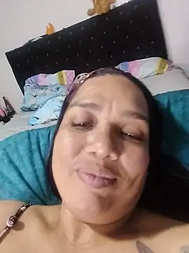 gorditalatinahot's Live XXX Chat