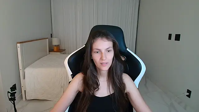 upssnowy's Live XXX Chat