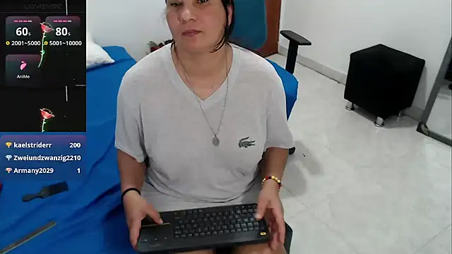 LAURA_Foxht Obrolan Langsung XXX