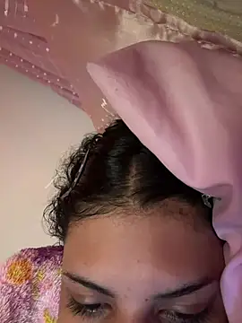 luludolll Adlı Modelin Canlı XXX Sohbeti