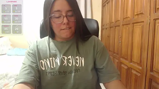 Venus_cat_'s Live XXX Chat