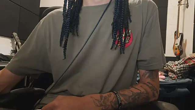 FavelaDaddyCum Chat XXX in diretta